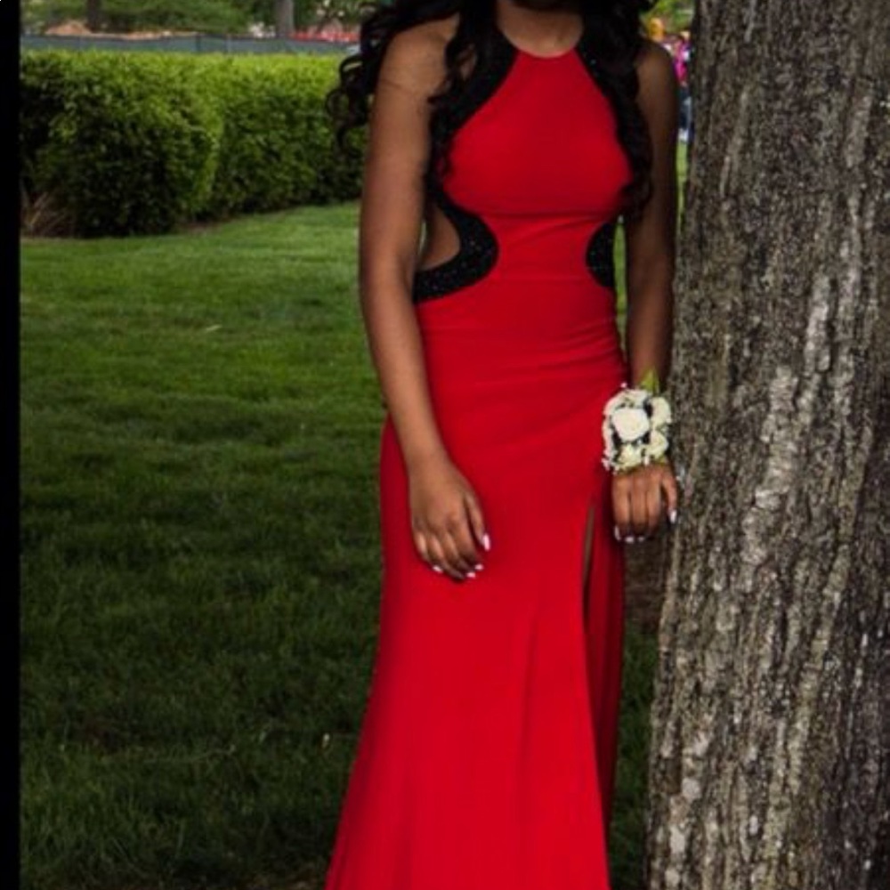 Red prom dress
